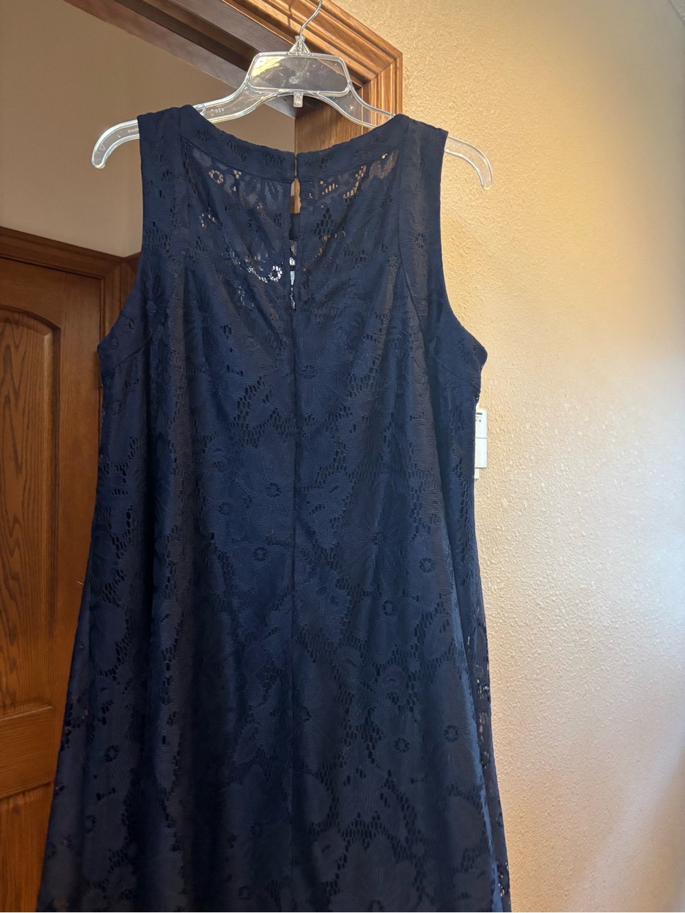 Donna Morgan Navy Lace A‑Line Sleeveless Tunic